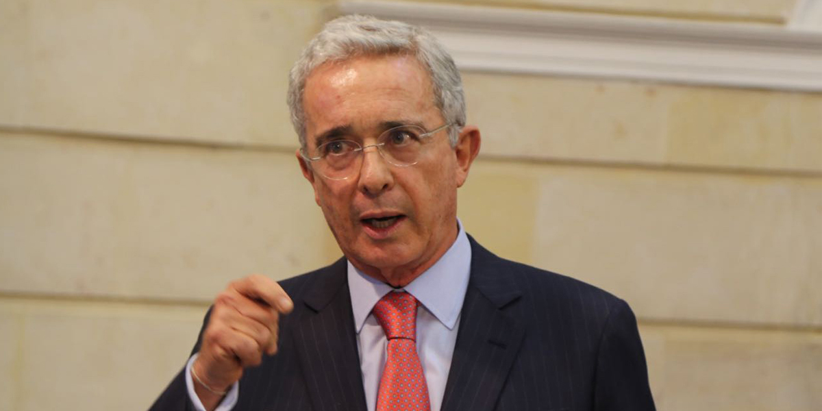 Uribe denunció una estafa a su nombre