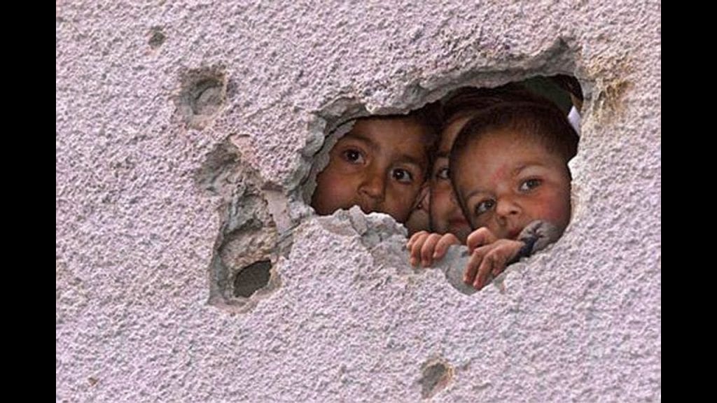 Niños, más de 95.000 víctimas de la guerra desde 2005