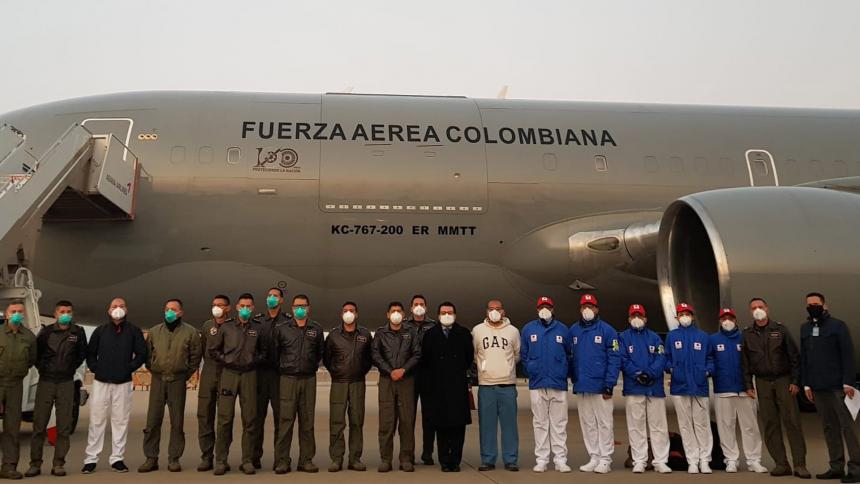 Colombianos repatriados de Wuhan ya están en Bogotá