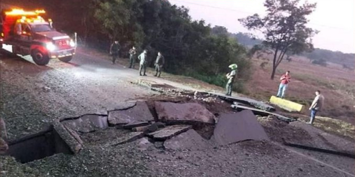 Habilitan paso en la vía Cúcuta - Tibú luego del atentado del ELN