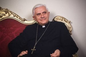 Benedicto XVI pidió perdón por abusos sexuales mientras era arzobispo