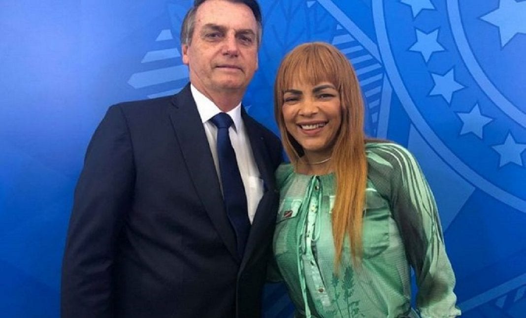 Congresista de Brasil, Flordelis de Souza ese acusada de asesinato