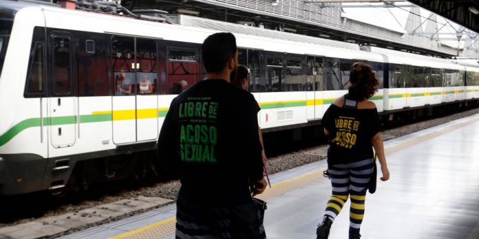 La Policía logró ubicar al hombre que se masturbó frente a una mujer en el metro de Medellín