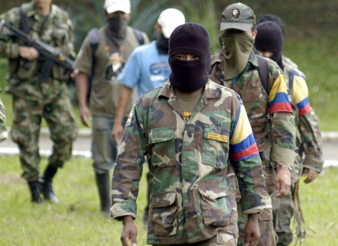 7 muertos por combates entre las FARC y el ELN