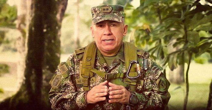 General del Ejército se habría aliado con narcotraficantes para combatir disidencias