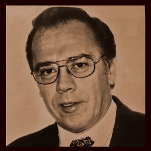 Humberto De La Calle Lombana 1982 - 1986 Ha sido Vicepresidente de la República, Ministro de Gobierno y miembro de la Corte Suprema de Justicia. Actualmente se desempeña como Jefe del Equipo negociador del Gobierno con las Farc.