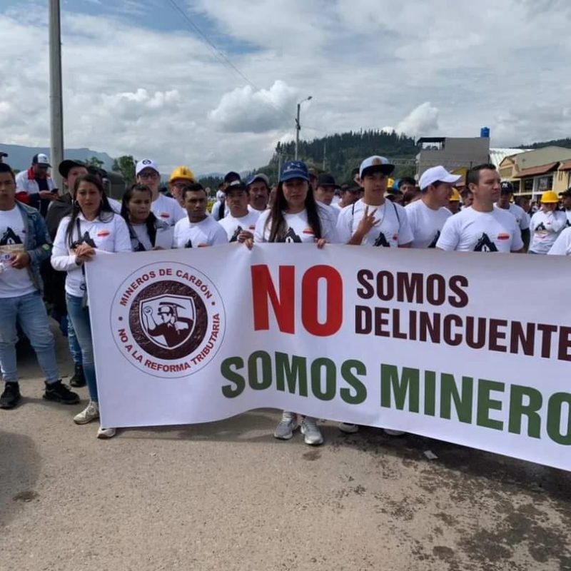El gremio minero sale a protestar contra la reforma tributaria