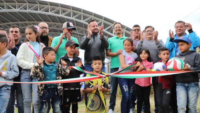 Alcaldía de Zipaquirá entrega nuevo polideportivo