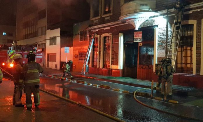 Incendio en un bar del centro de Bogotá dejó grandes pérdidas