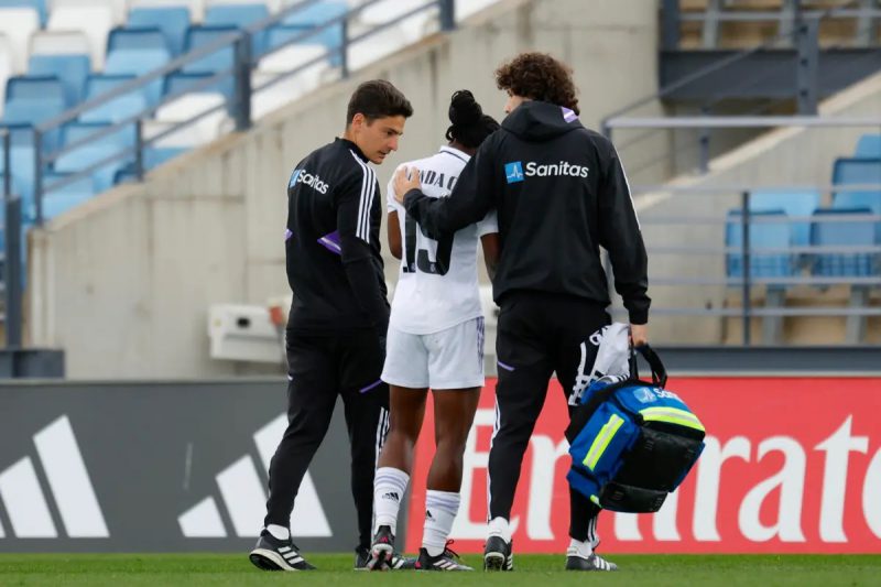 Linda Caicedo se lesiona con el Real Madrid y sale entre lágrimas