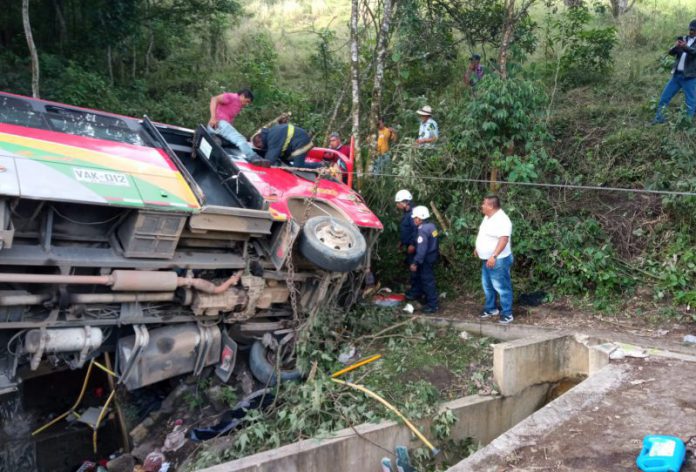 Cundinamarca: accidente de bus intermunicipal en el municipio de Bituima