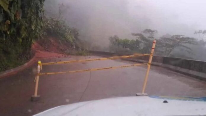 Grave accidente en la vía Quibdó - Medellín deja 2 fallecidos