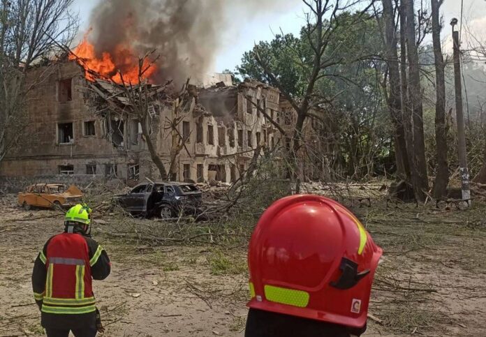 Lamentable ataque en Dnipro: Bombardeo ruso a un hospital deja al menos 2 víctimas mortales