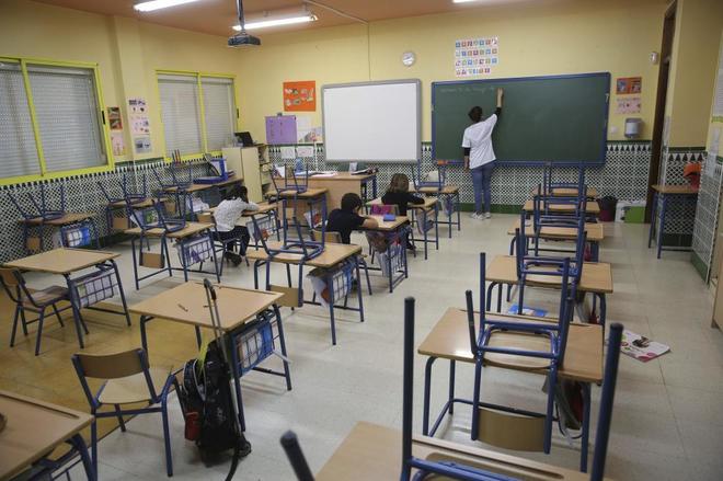 Crisis educativa: Más de 300 mil estudiantes abandonan sus estudios