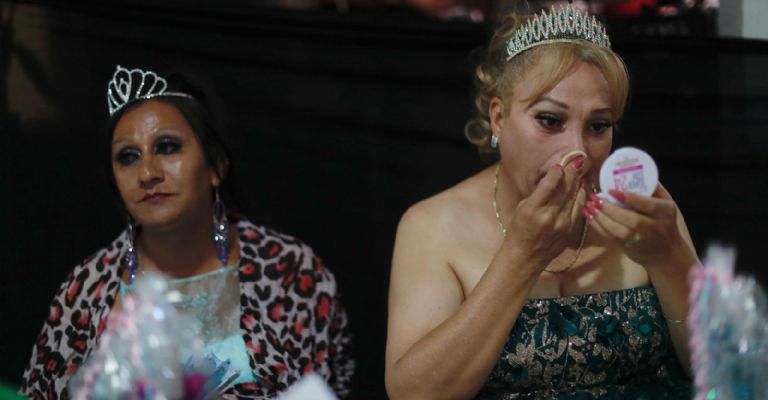 "Fiesta de quince" de 18 mujeres mayores trans en México