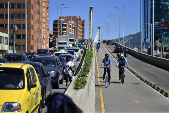 Plan retorno en Bogotá: pico y placa regional en este puente festivo