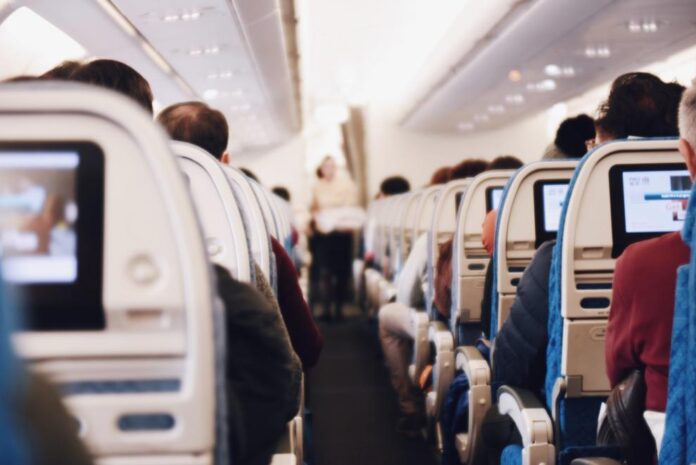 Diarrea de un pasajero obliga a vuelo con destino Barcelona a retornar