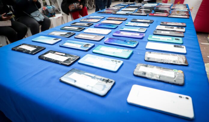 Alcaldía y Policía de Kennedy: 30 celulares recuperados y 1.500 esperan ser devueltos