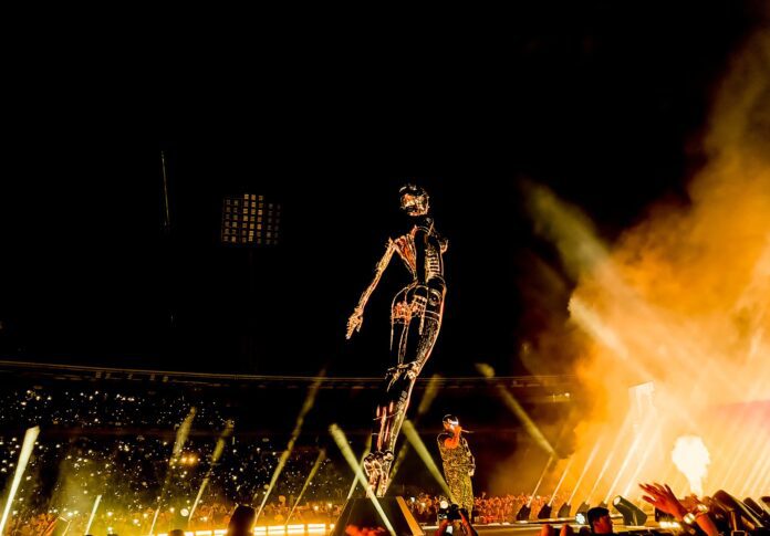 The Weeknd Deslumbra en Bogotá: Lo Más Destacado de su Show en la Capital