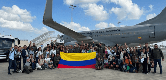 110 colombianos evacuados en Tel Aviv han alcanzado suelo nacional