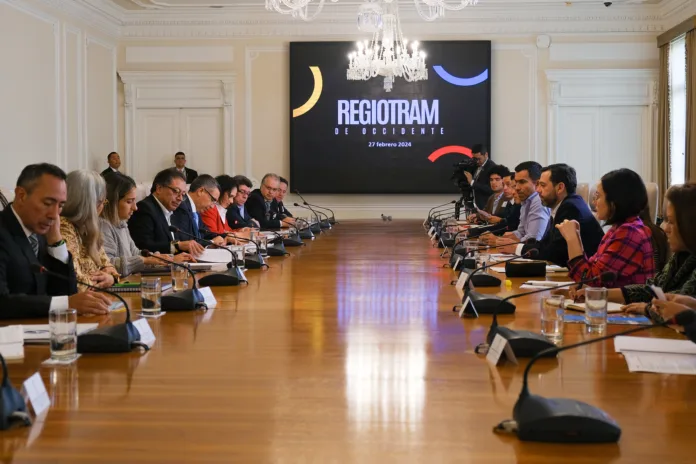 Acuerdo entre Gobierno Nacional, Alcaldía de Bogotá y Gobernación de Cundinamarca para avanzar con el Regiotram de Occidente