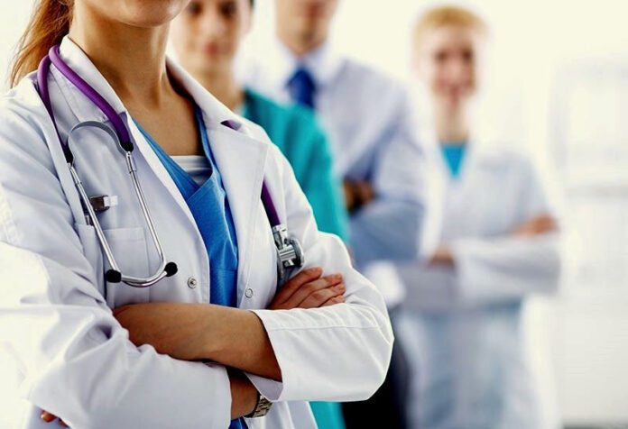 Mujeres en la medicina colombiana: actualidad y desarrollo en el marco del Día Internacional de la Mujer Médica