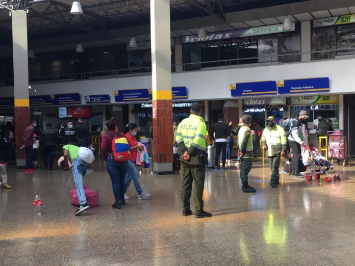 Capturan a un hombre con cargamento de marihuana en la Terminal de Transporte de Bogotá