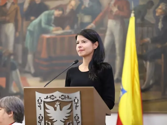 Paula Andrea Girón asume temporalmente como personera en el Concejo de Bogotá