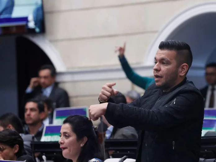 Alianza Verde habla de nuevo protocolo de violencia política por el caso de Jota Pe Hernández
