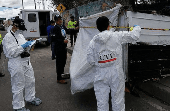 Mujer muere en circunstancias misteriosas en el norte de Bogotá