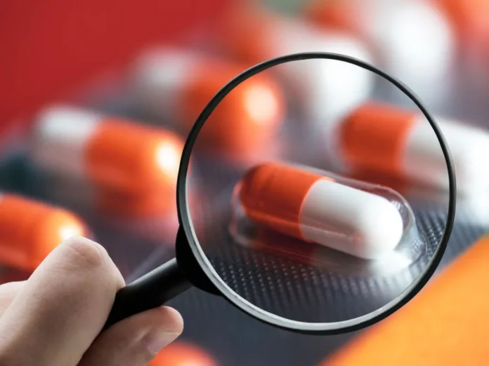 Consejos prácticos para identificar medicamentos falsificados y cuidar su salud